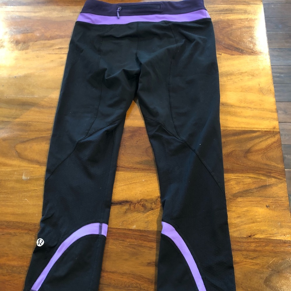 Size 6 lululemon Run Swiftly crop